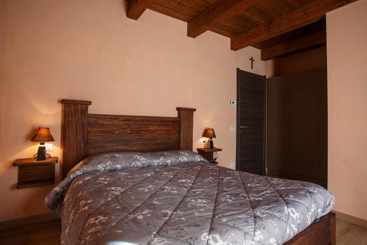 Circolo Operaio Acli Colloro Otel Dış mekan fotoğraf